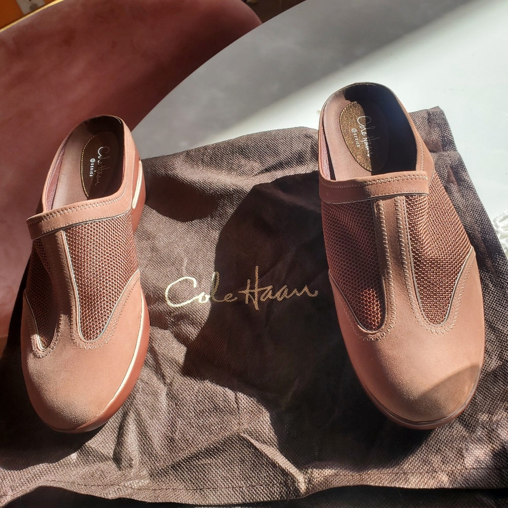 Cole haan slides shoes 9B